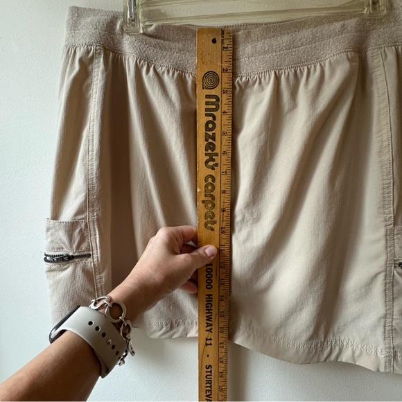 TANGERINE lightweight skort in tan activewear & golf elastic / drawstring waist - Picture 4 of 7